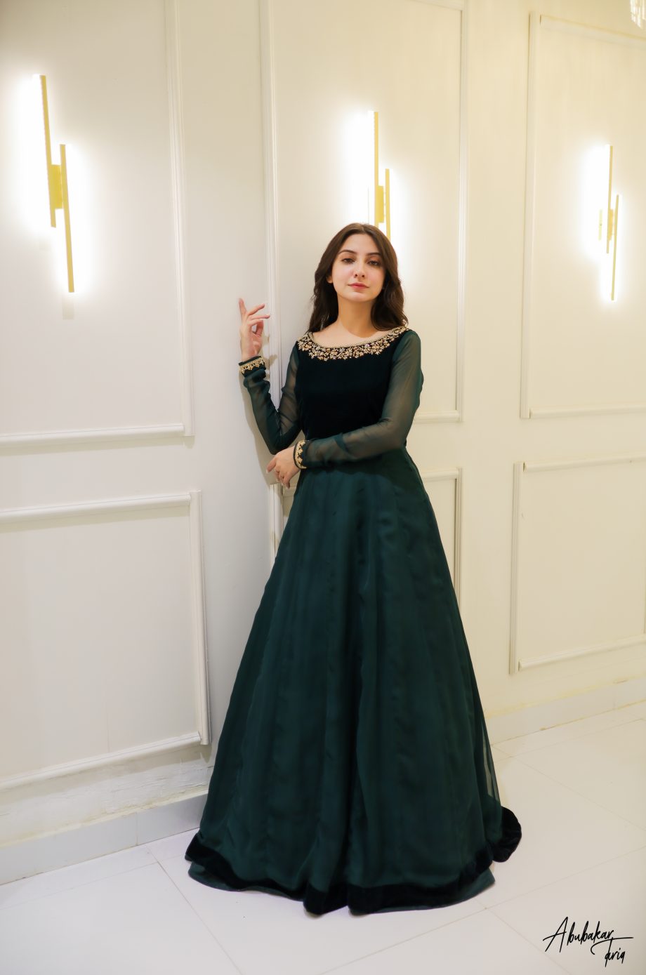 SOLID GREEN LONG FLAIR VELVET BODY ANARKALI SET WITH DUPATTA