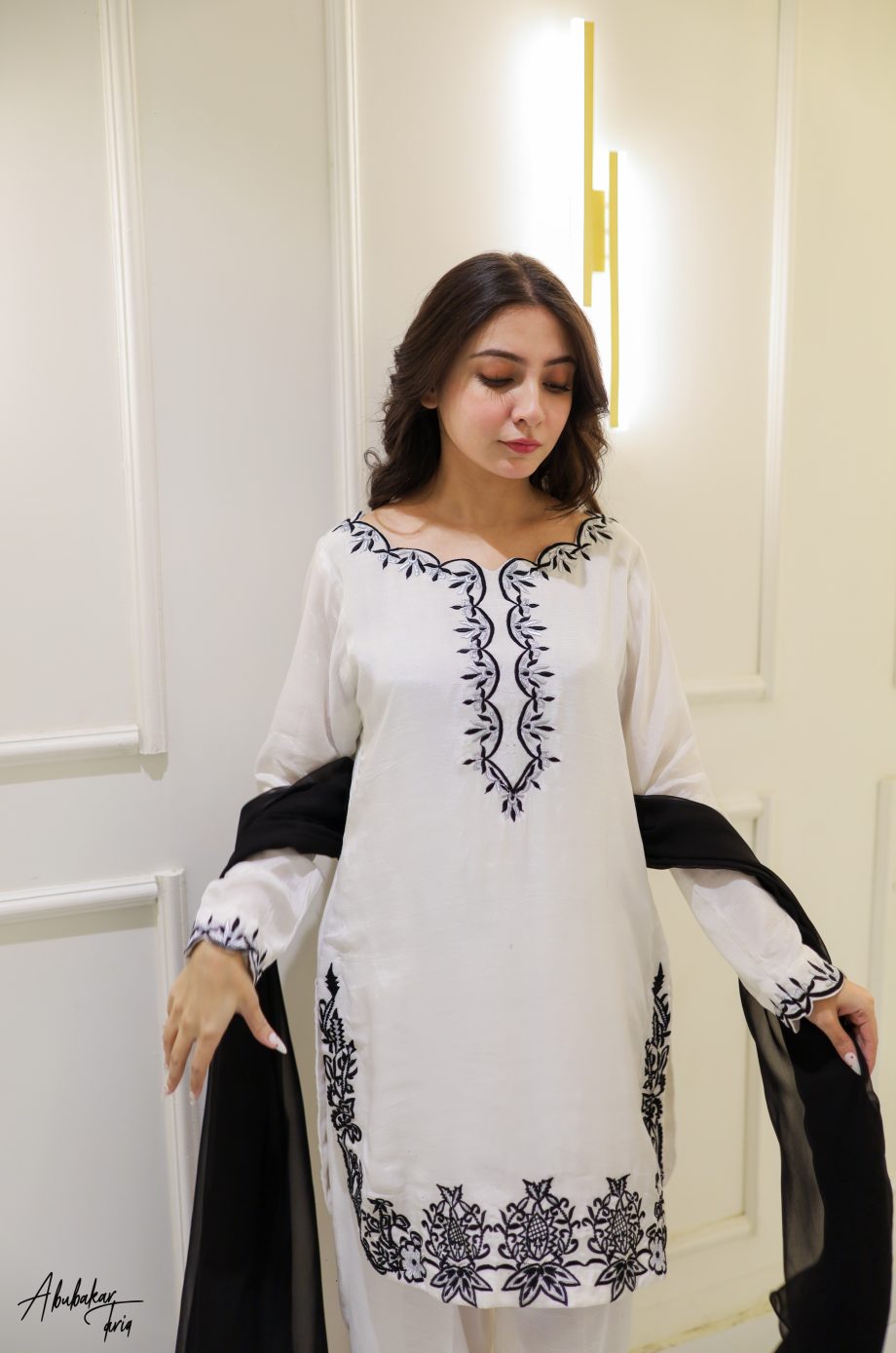 SOLID WHITE KURTA PLAZZO SET WITH DUPATTA