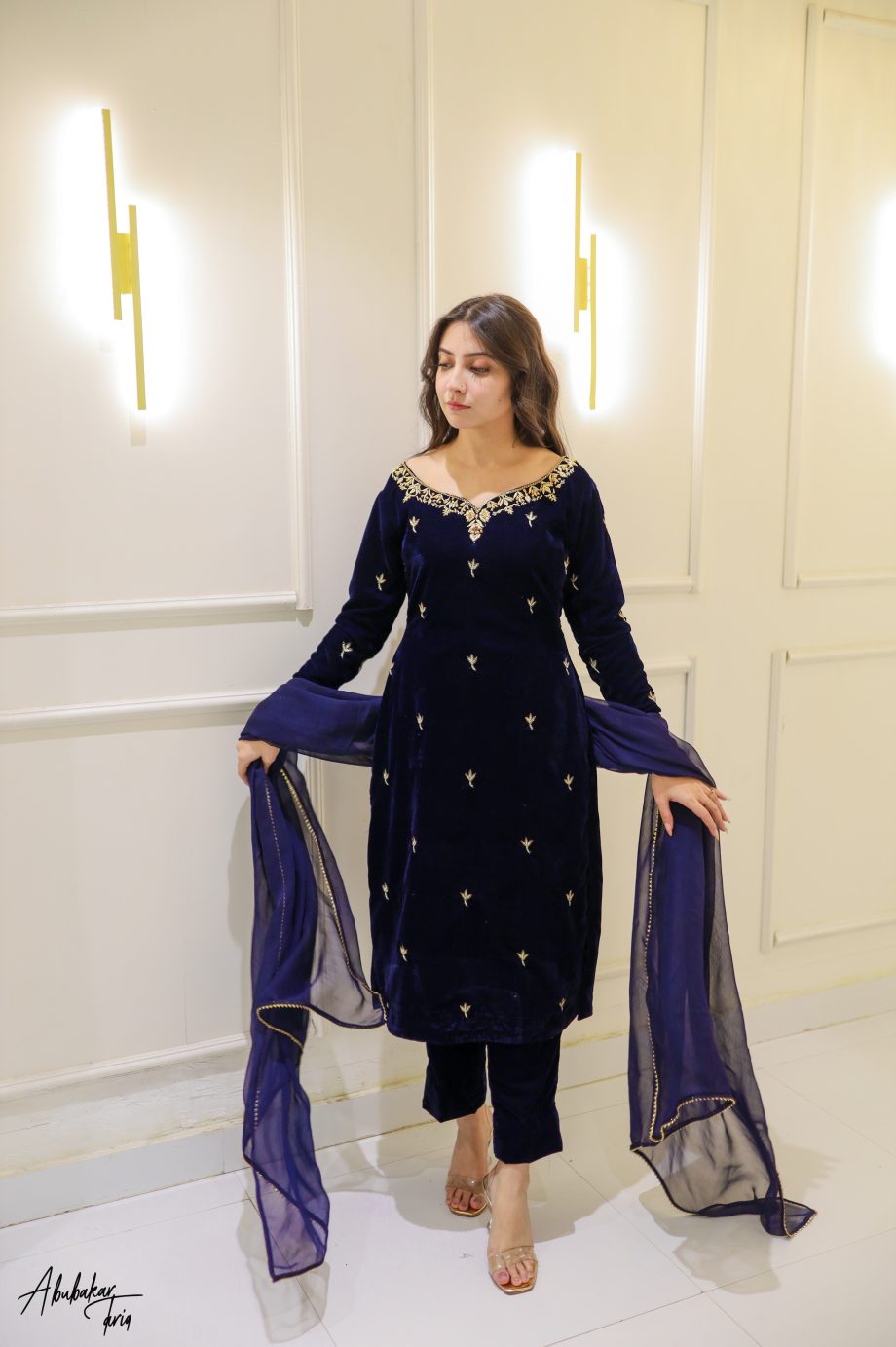 SOLID NAVY BLUE VELVET HAND EMBELLISHED KURTA WITH DUPATTA