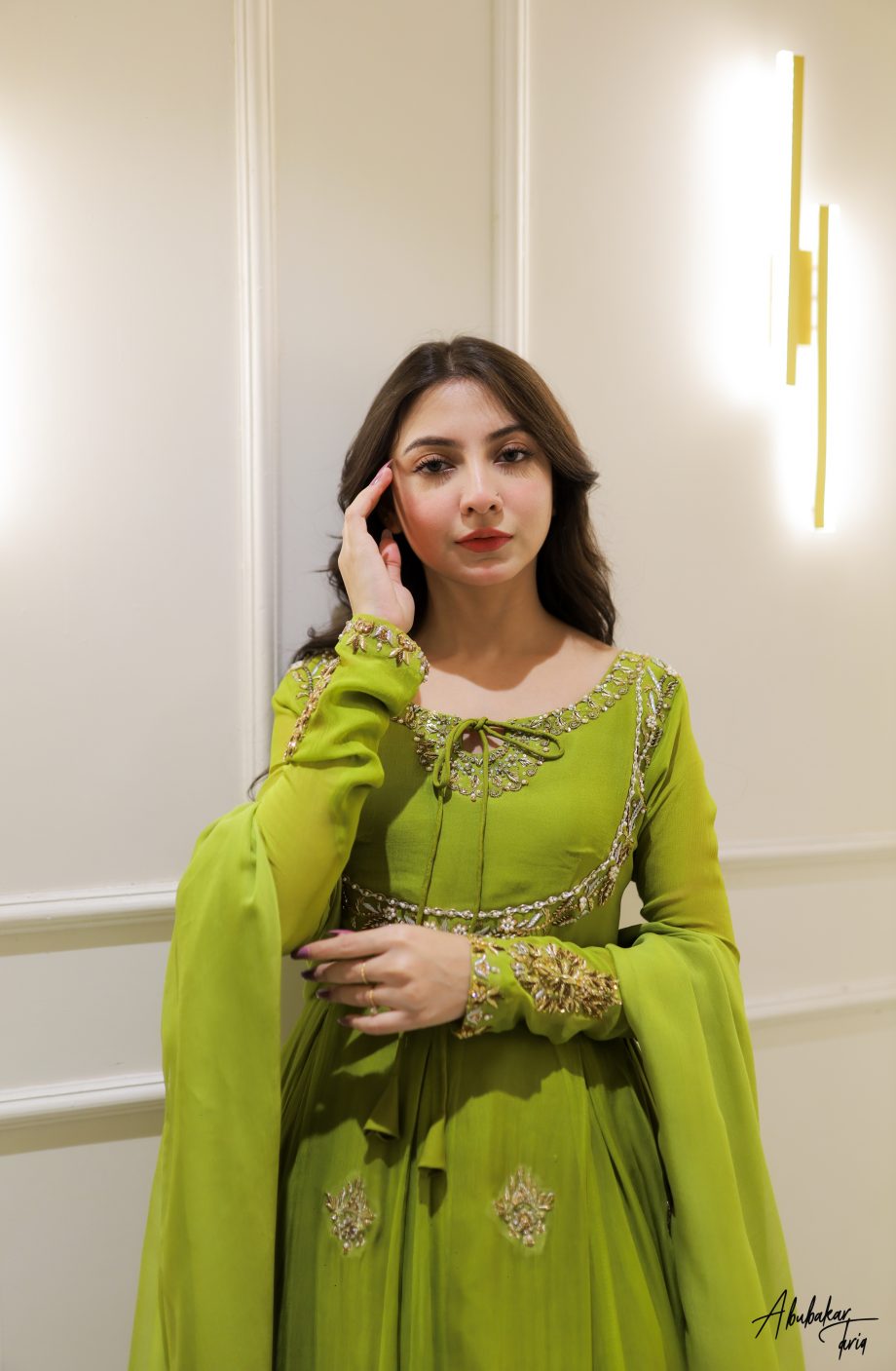 SOLID GREEN HAND EMBELLISHED ANARKALI SET WITH DUPATTA