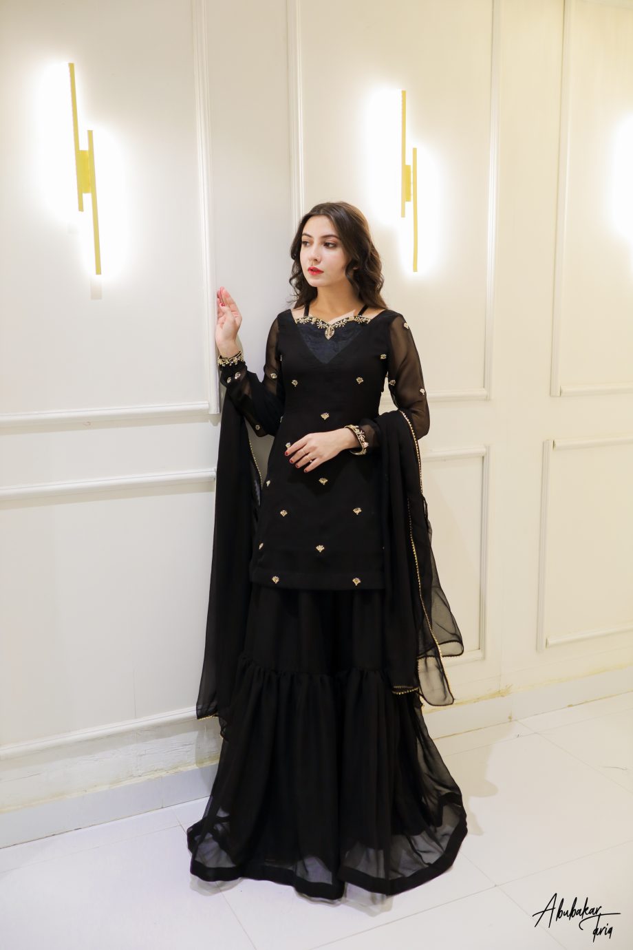 SOLID BLACK HAND EMBELLISHED KURTA GHARARA