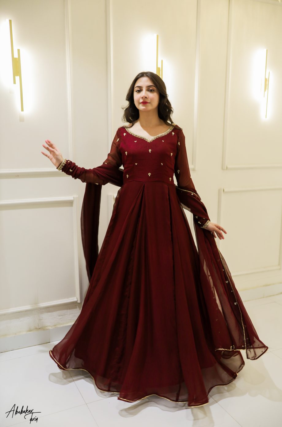 SOLID MAGENTA LONG FLAIR HAND EMBELLISHED ANARKALI WITH DUPATTA