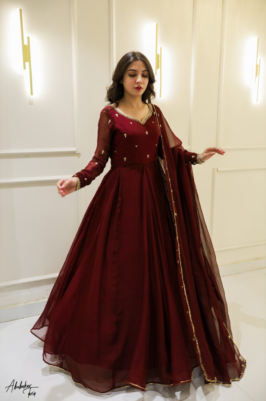 SOLID MAGENTA LONG FLAIR HAND EMBELLISHED ANARKALI WITH DUPATTA